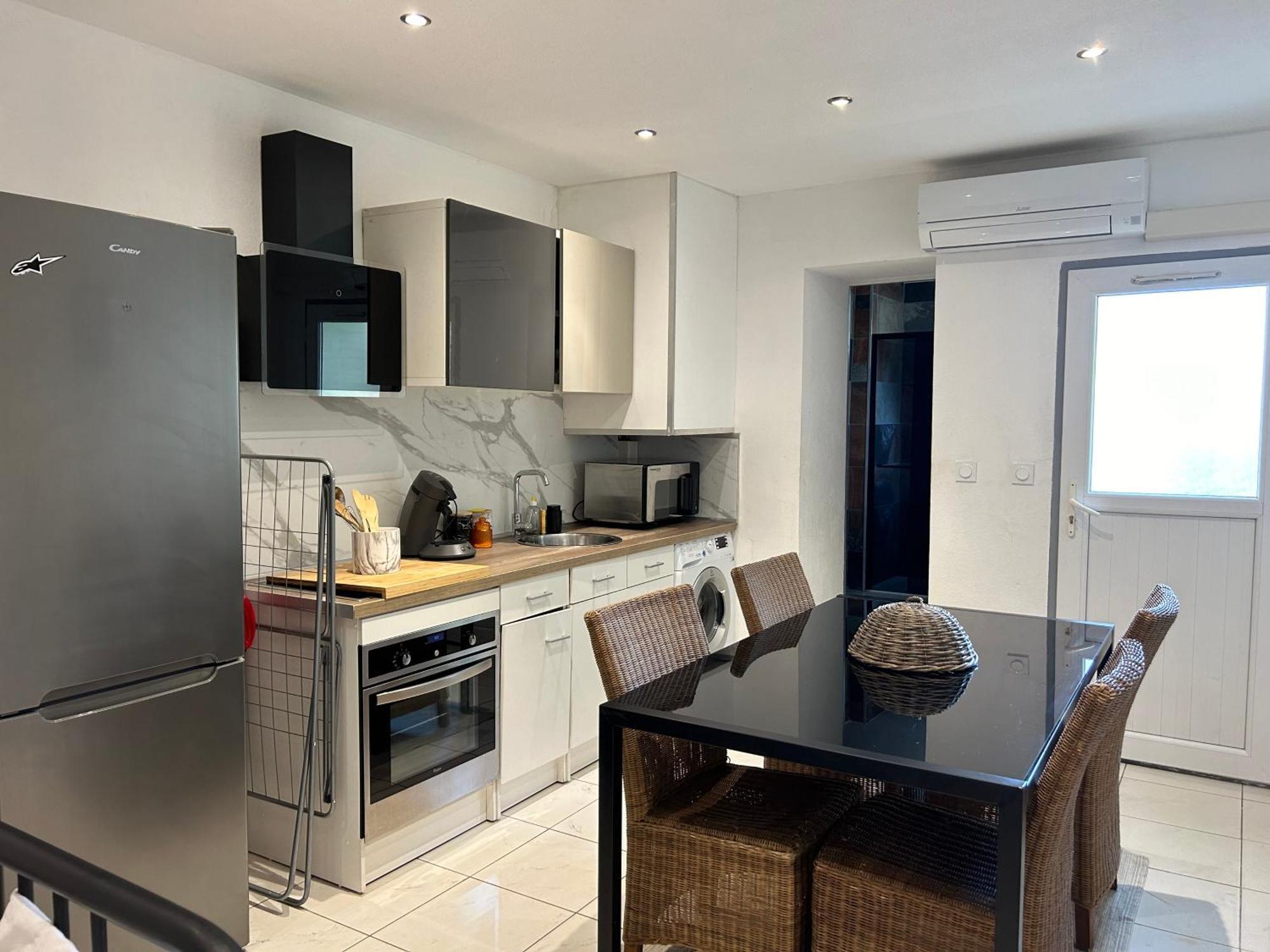 Grand T2 Climatise Avec Jardin Et Spa Narbonne Exterior photo