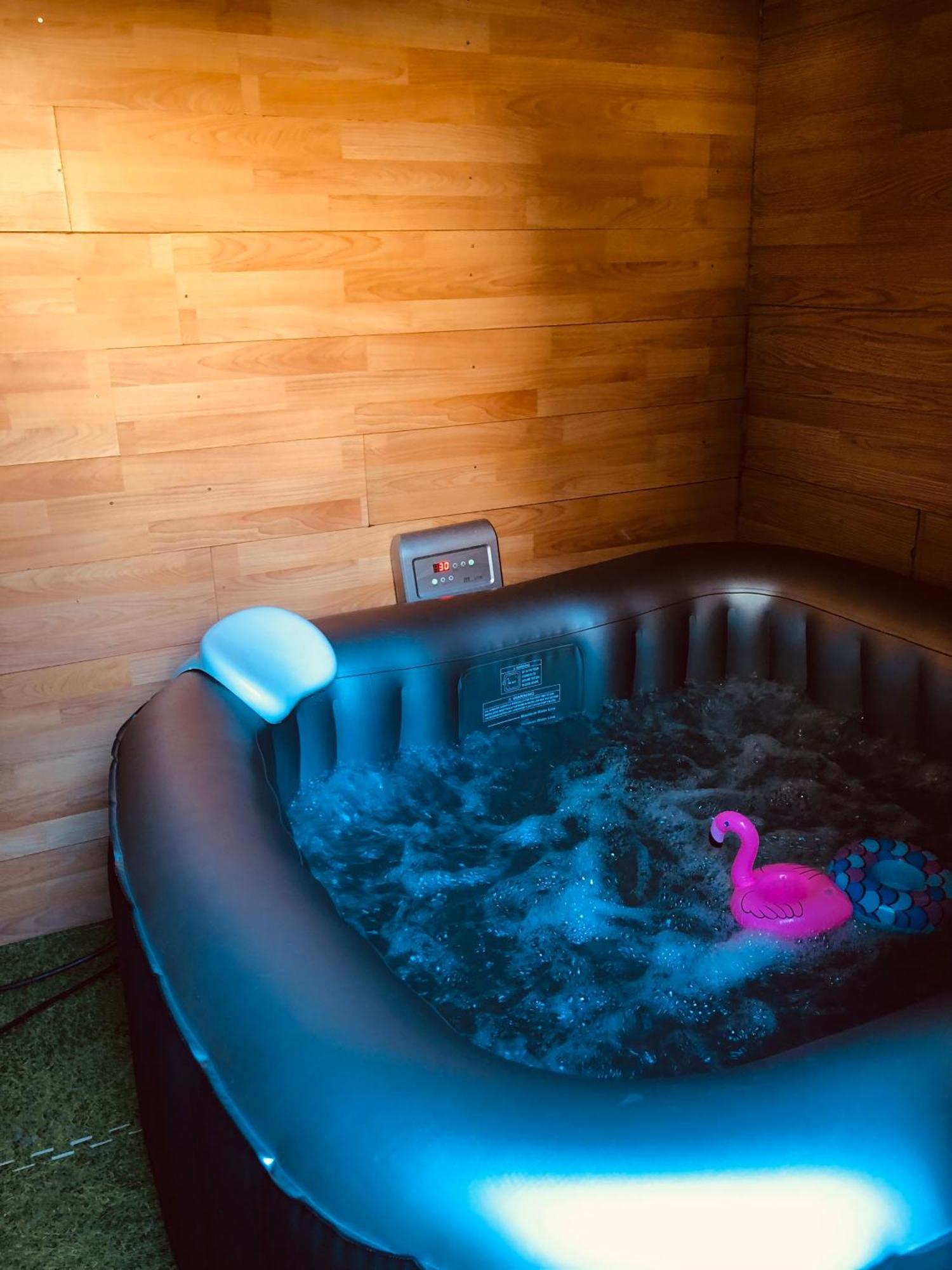 Grand T2 Climatise Avec Jardin Et Spa Narbonne Exterior photo